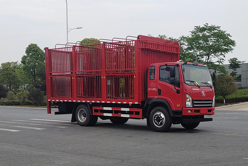 權駿牌JJJ5140CCQCGC型畜禽運輸車